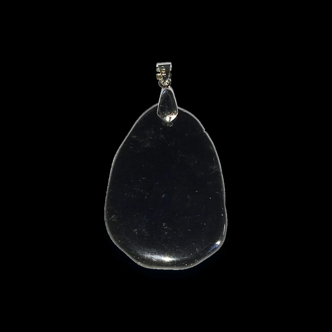 Pendentif d'obsidienne noire, pierre plate